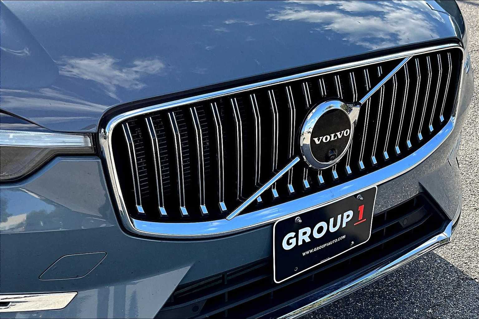 2022 Volvo XC60 Recharge Hybrid Inscription Expression photo 26