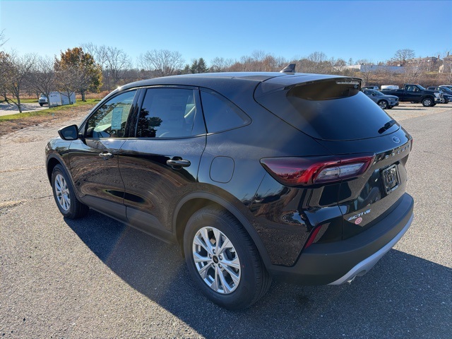 2026 Ford Escape Active photo 4