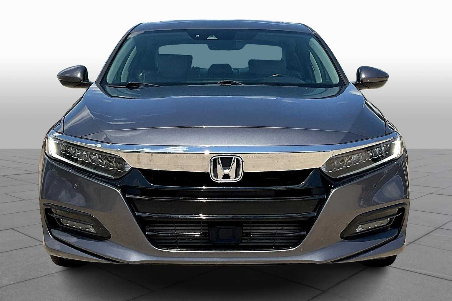 1HGCV2F90JA044626