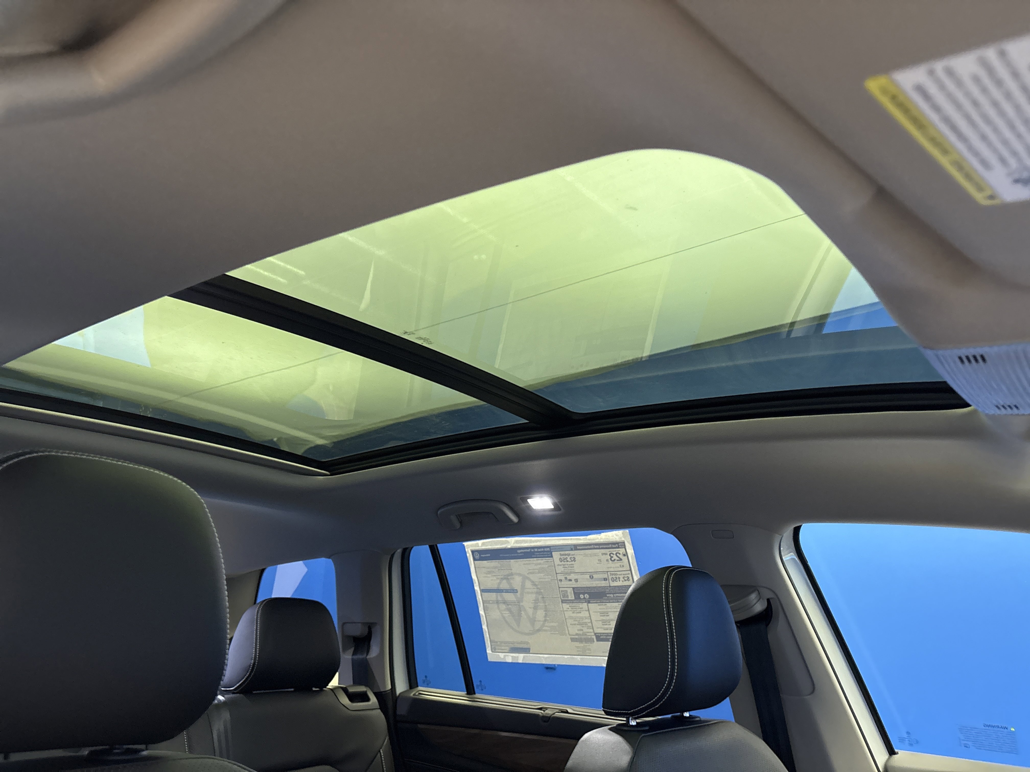 2026 Volkswagen Atlas SE Technology photo 8