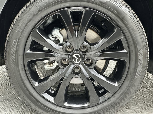 2025 Mazda CX-30 2.5 S Carbon photo 2