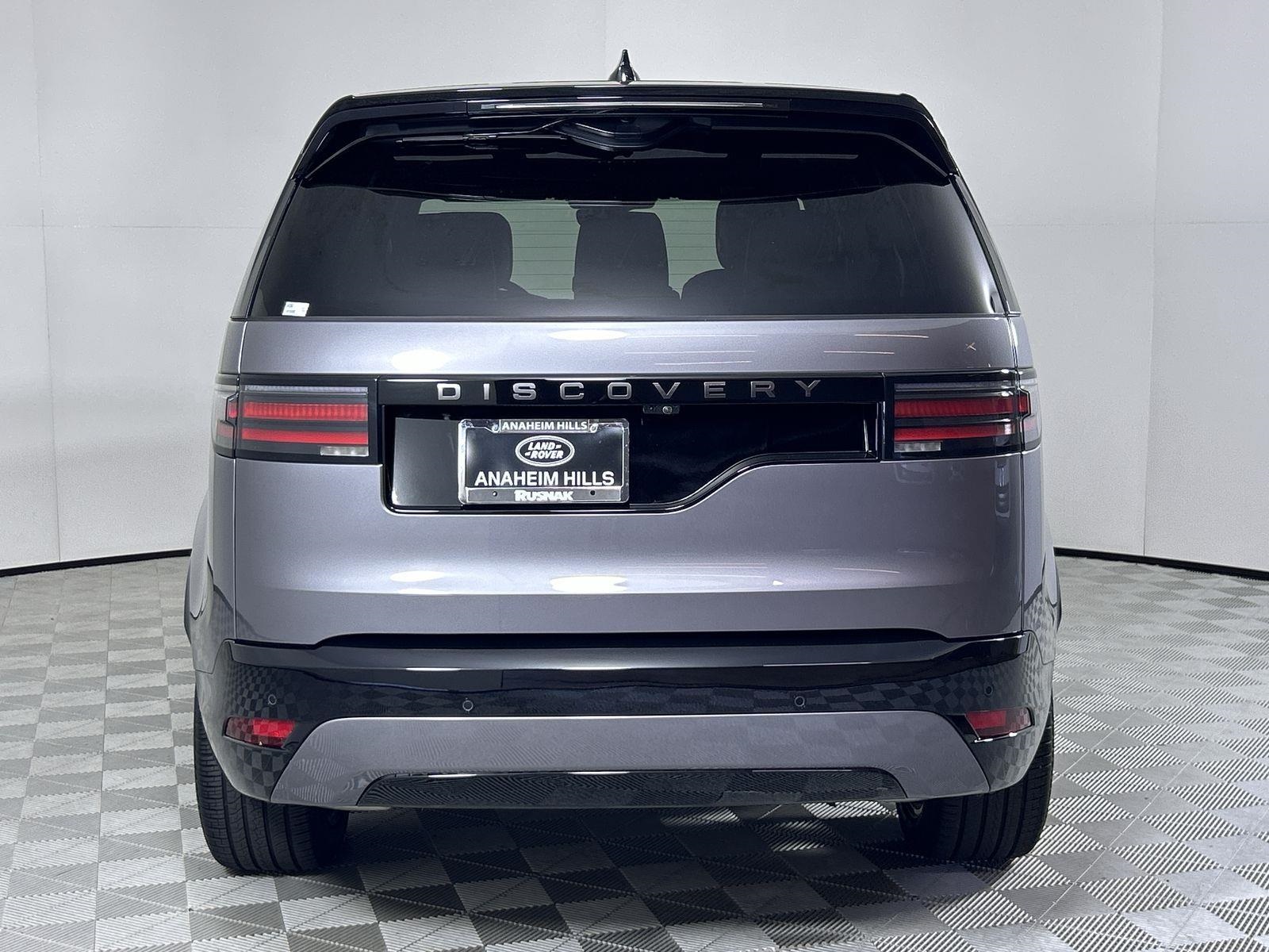2025 Land Rover Discovery SE photo 4
