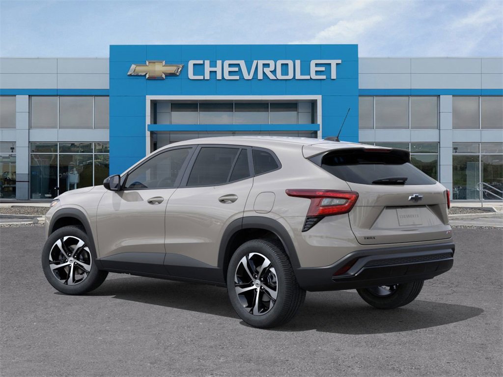 2026 Chevrolet Trax photo 2