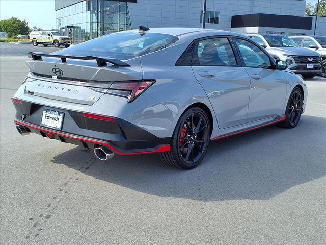 2025 Hyundai Elantra N photo 4