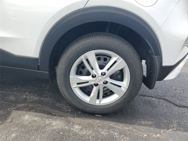 2025 Nissan Kicks Play S photo 4