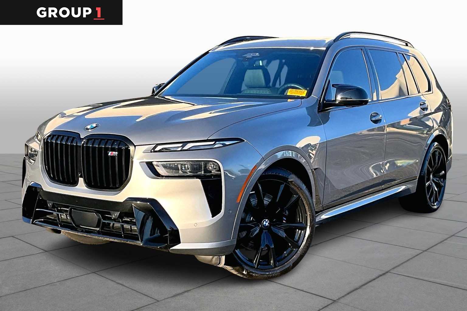 2025 BMW X7 M60i's photo