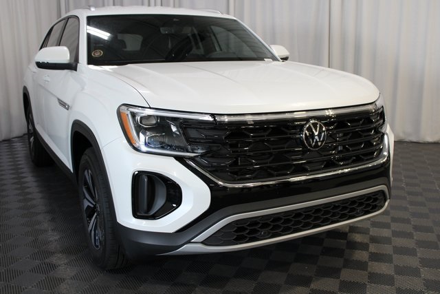 2026 Volkswagen Atlas Cross Sport SE photo 26