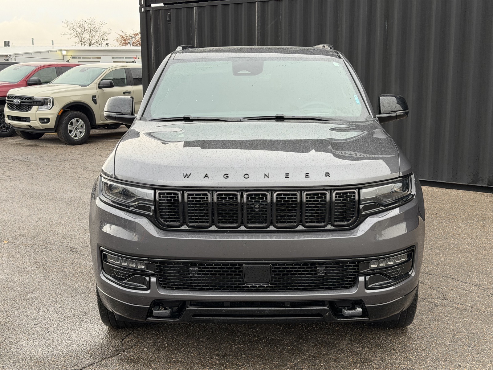 2023 Jeep Wagoneer Series II photo 3