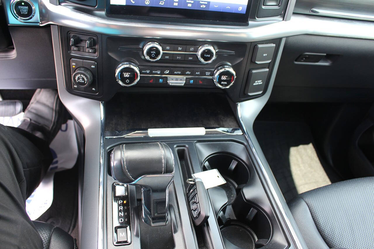 2021 Ford F-150 Lariat photo 13
