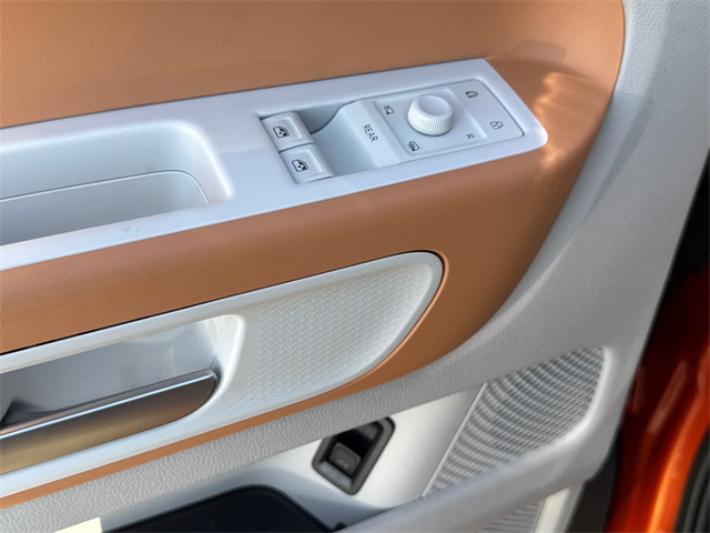 2025 Volkswagen ID. Buzz Pro Plus photo 29