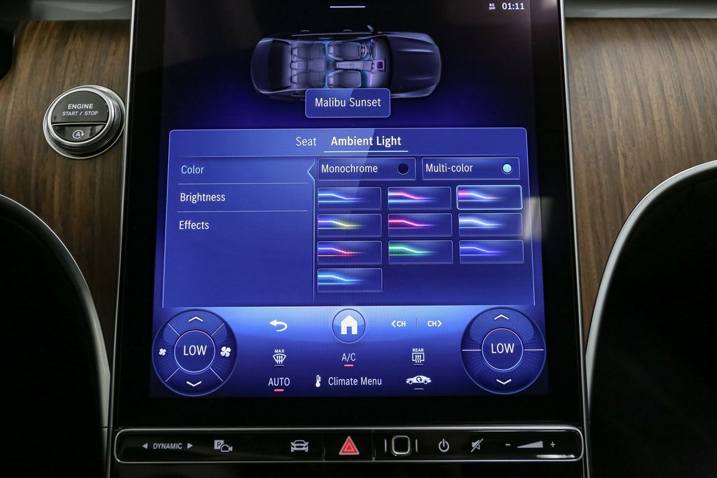 2025 Mercedes Benz C 300 4MATIC photo 29