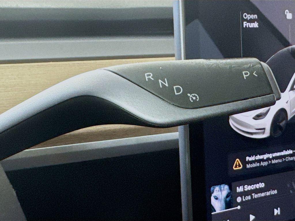 2020 Tesla Model 3 Standard Range Plus photo 10