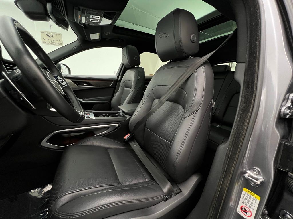 2022 Jaguar F-PACE P250 S photo 34