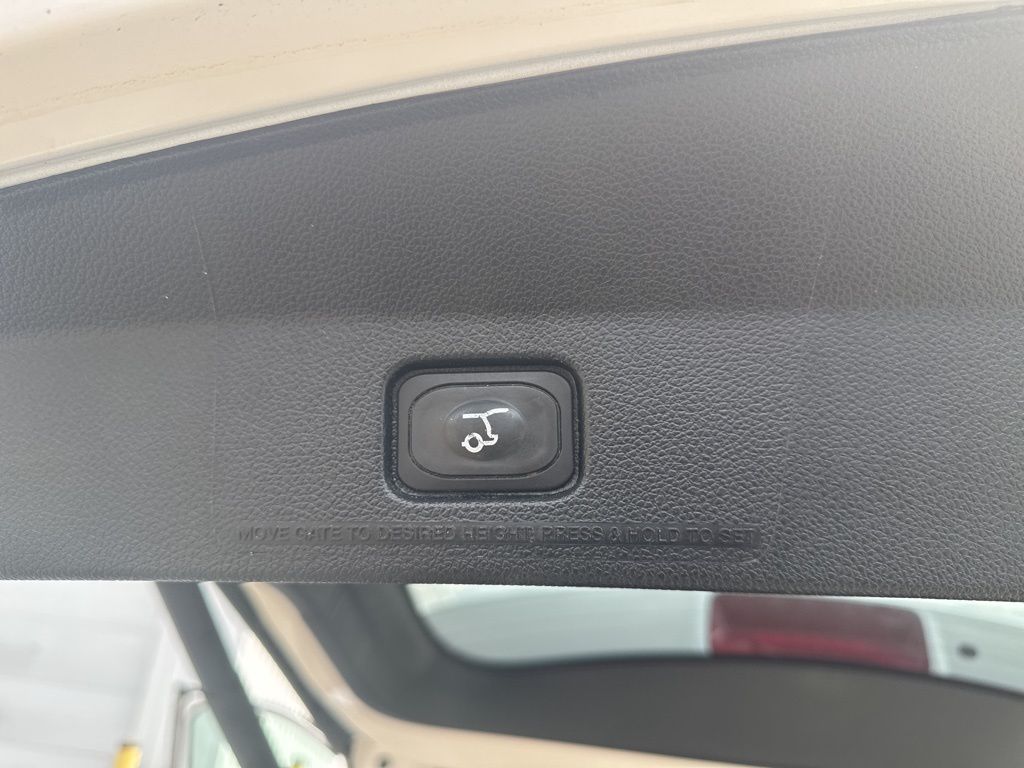2019 Ford Explorer Limited photo 20