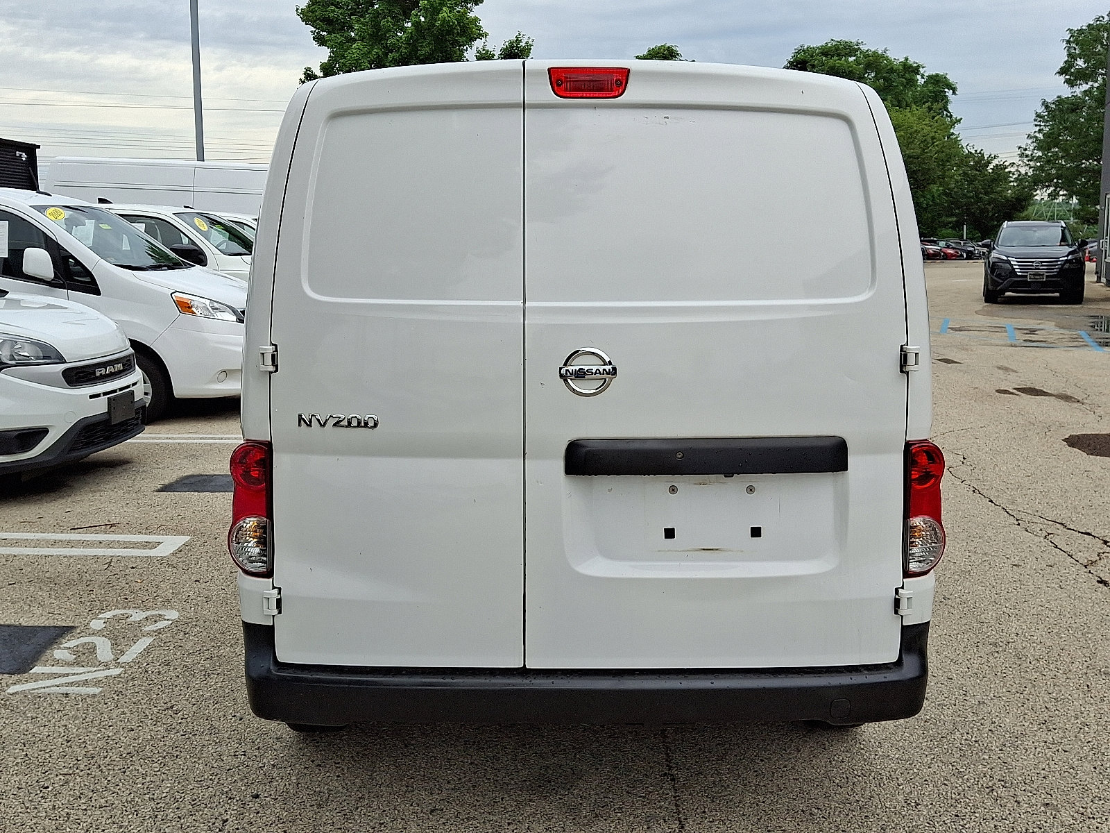 2019 Nissan NV200 S photo 4
