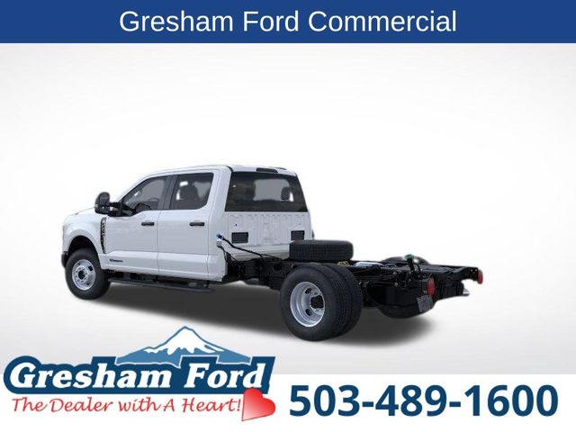 2026 Ford F-350 photo 4