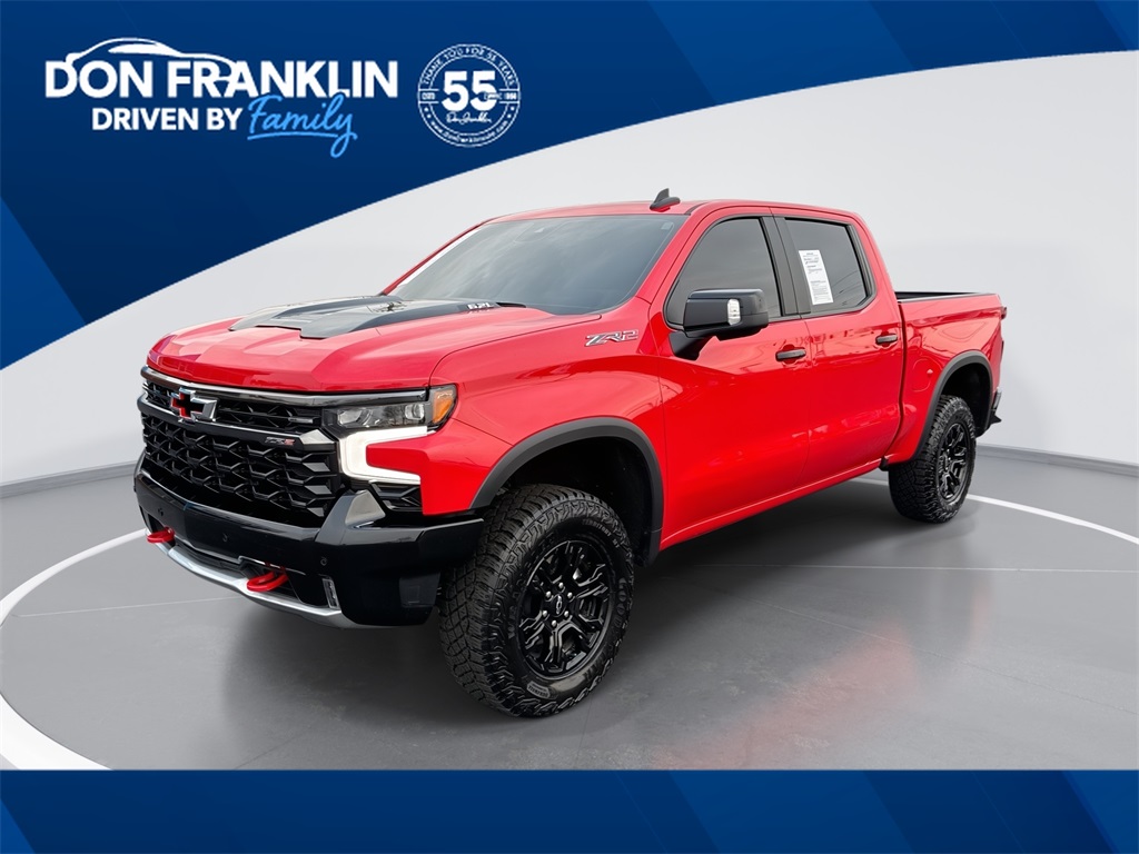 2025 Chevrolet Silverado 1500 ZR2's photo