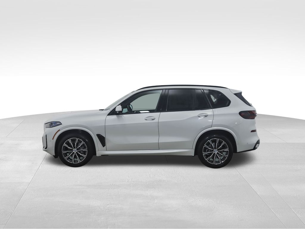 Used 2026 BMW X5 40i with VIN 5UX23EU03T9041406 for sale in Minneapolis, Minnesota