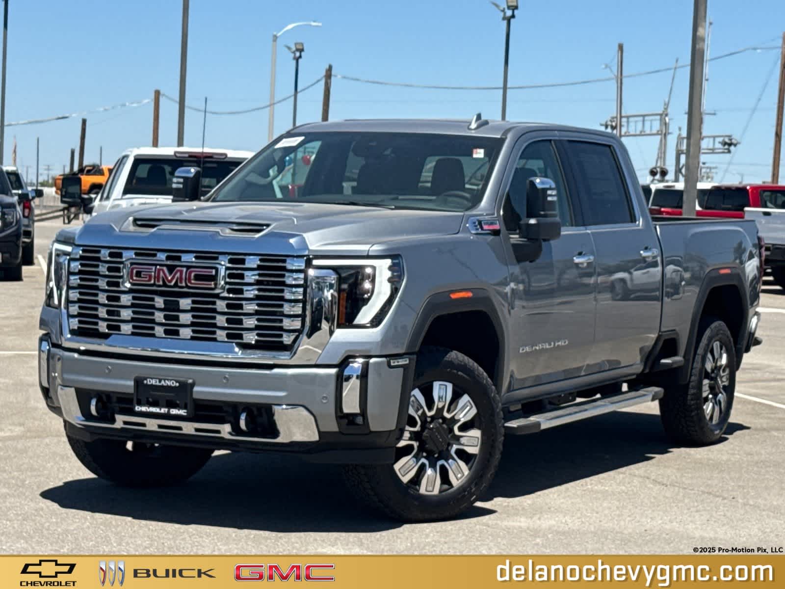2025 GMC Sierra 2500HD Denali's photo