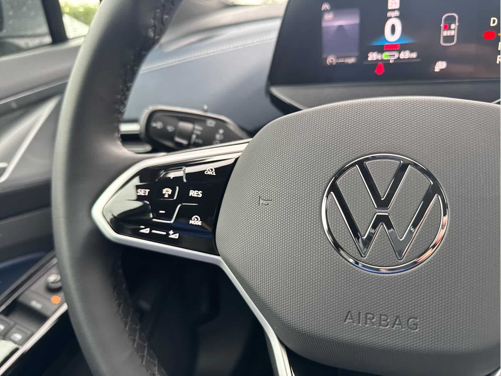 2025 Volkswagen ID.4 Pro S photo 19