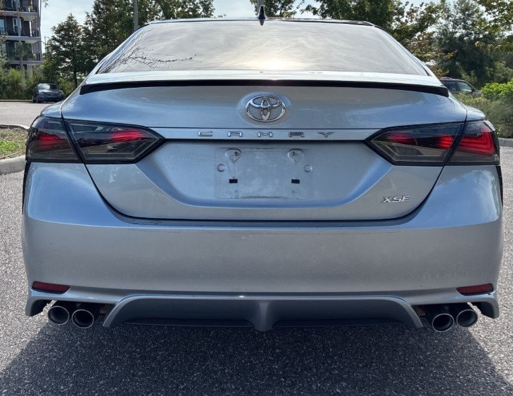 2020 Toyota Camry XSE photo 2