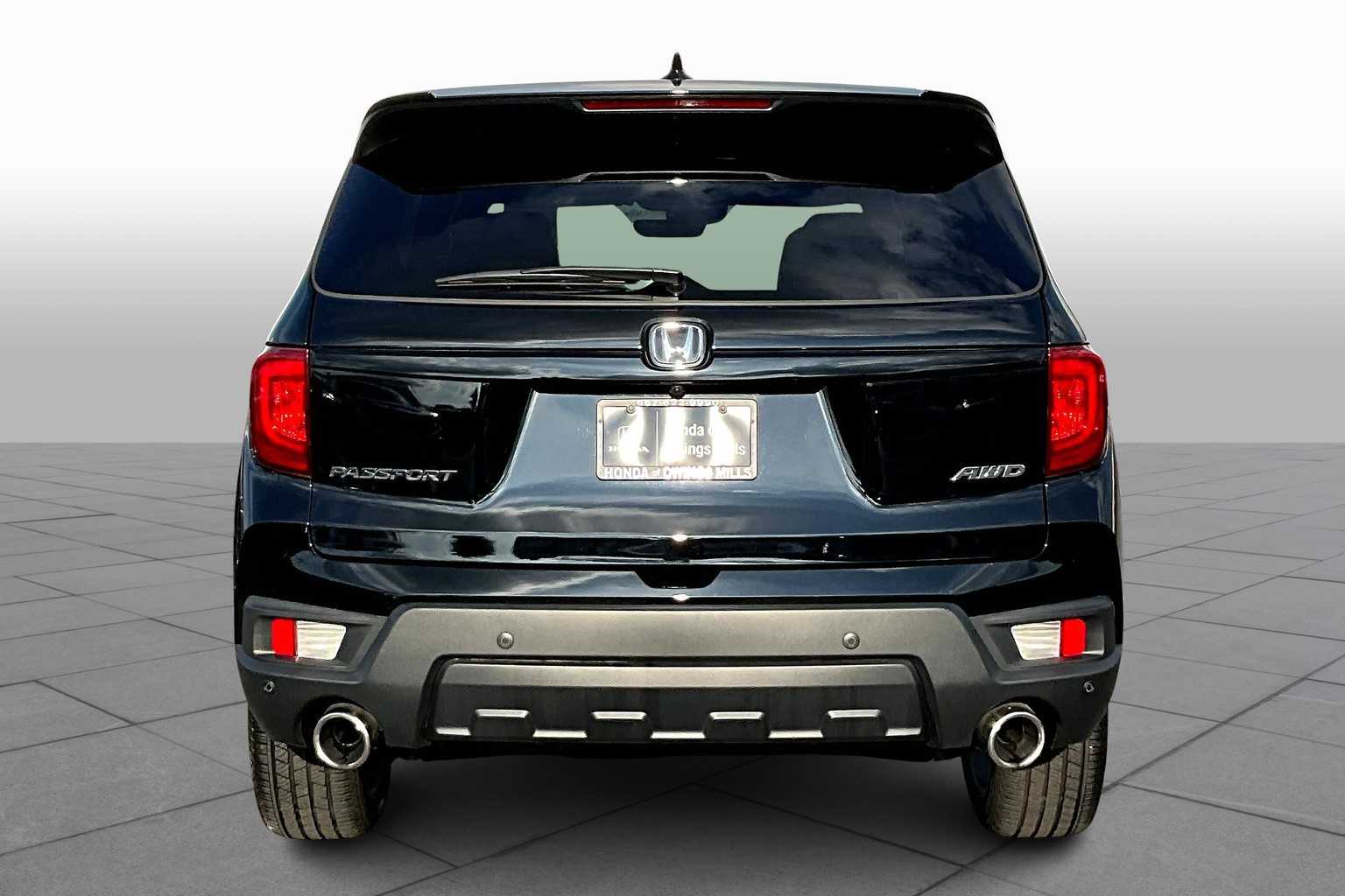 2025 Honda Passport EX-L photo 2