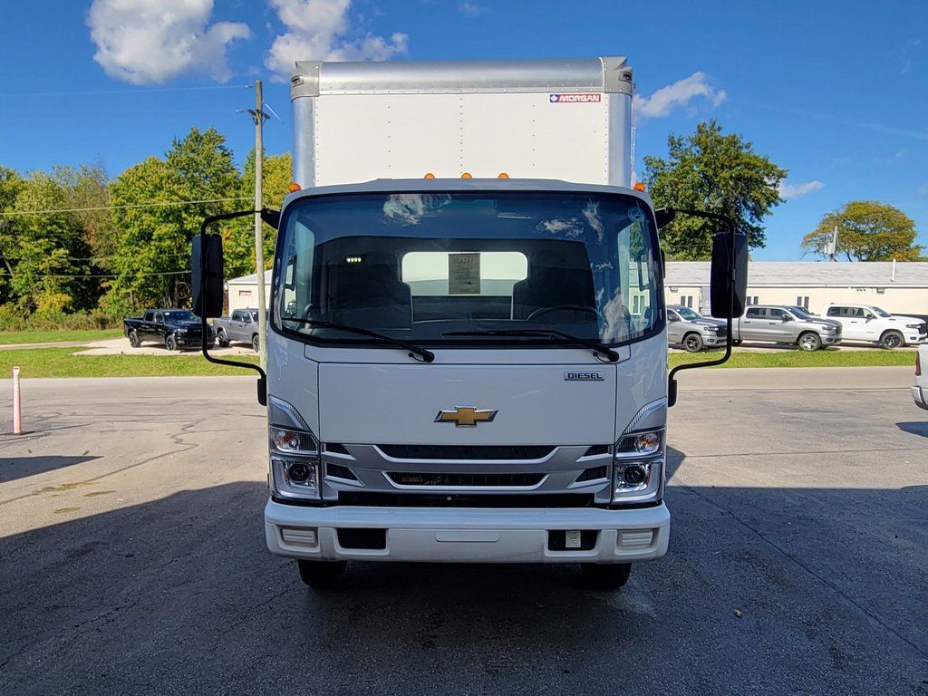 2023 Chevrolet Silverado Base photo 2
