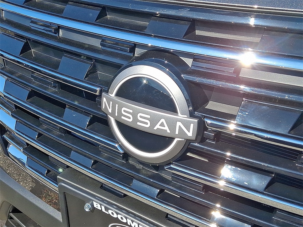 2026 Nissan Rogue S photo 2