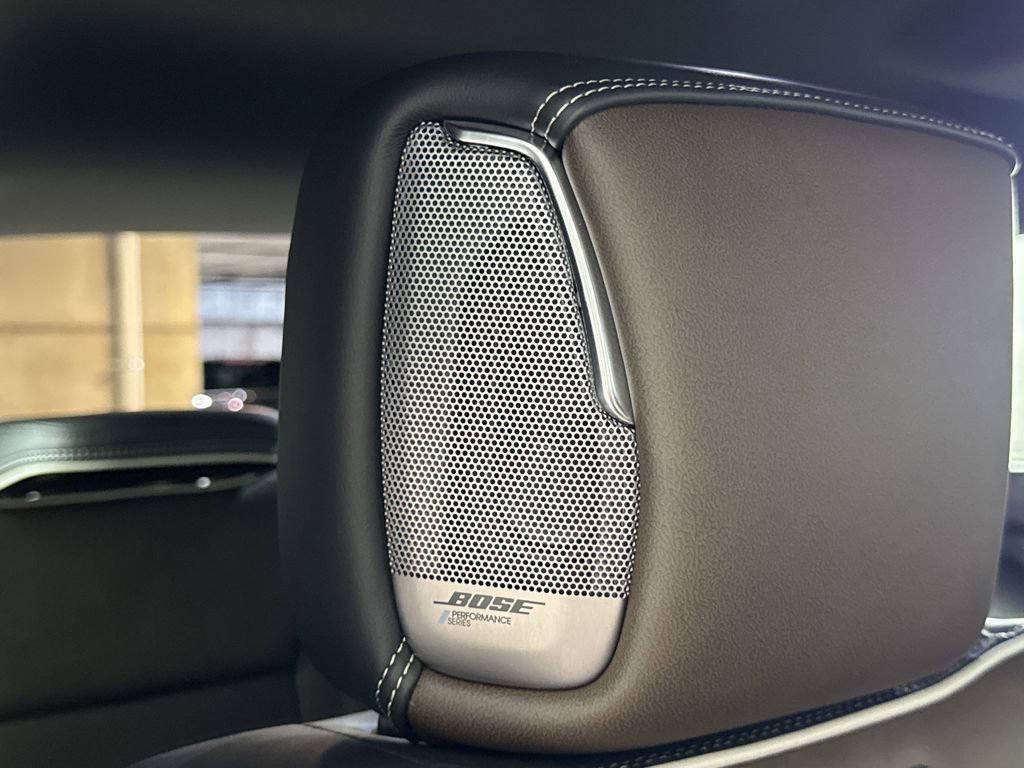 2025 Gmc Yukon Denali Ultimate photo 15