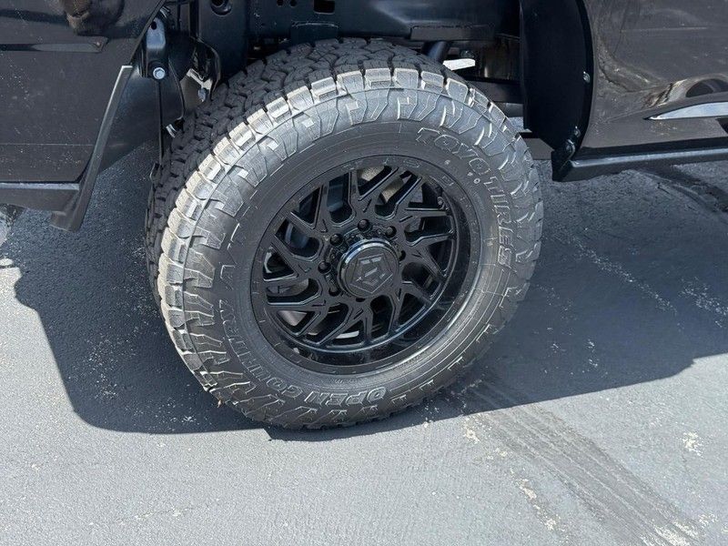 2026 Ram 2500 Tradesman photo 4