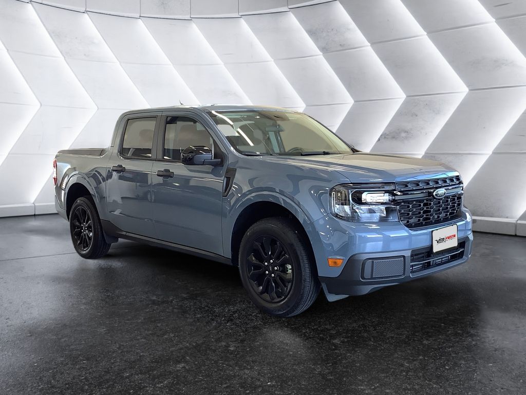 2024 Ford Maverick XLT's photo
