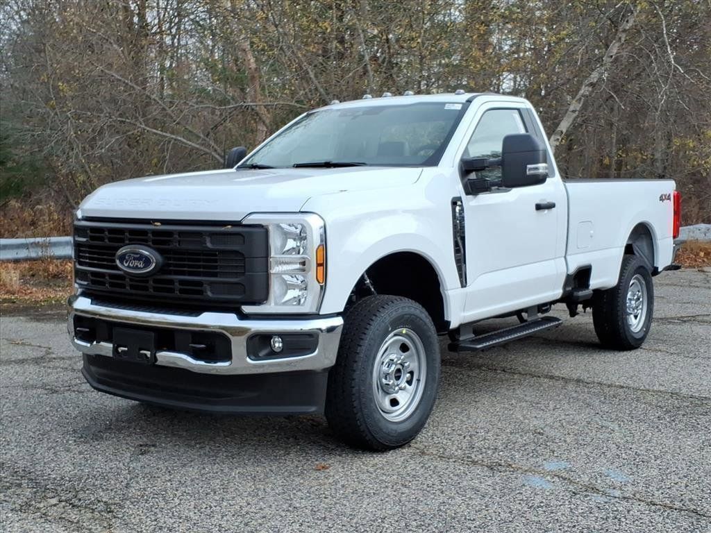 2026 Ford F-350 XL photo 3