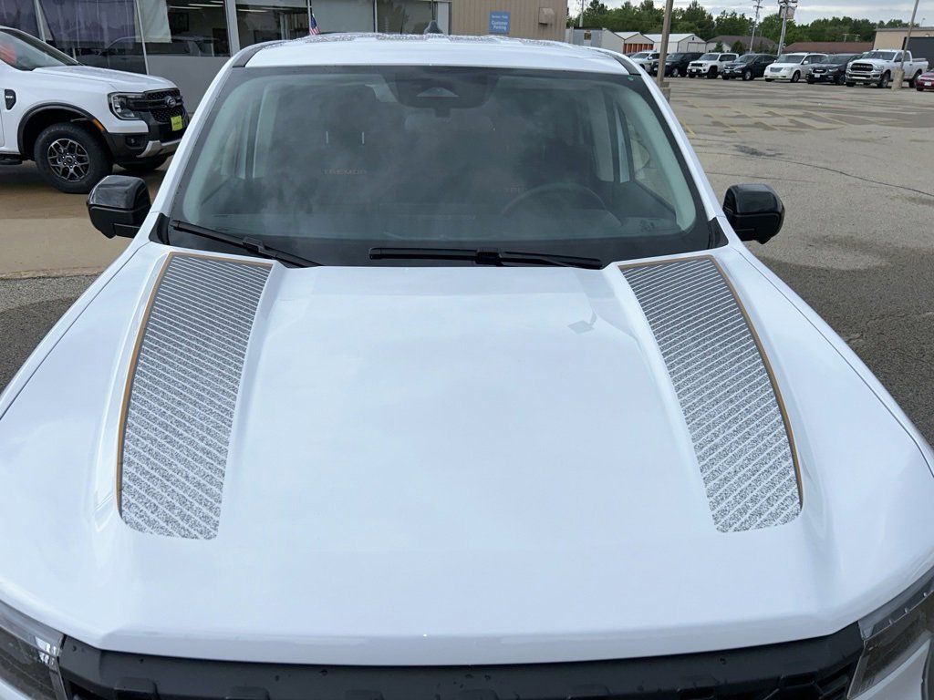 2025 Ford Maverick Tremor's photo