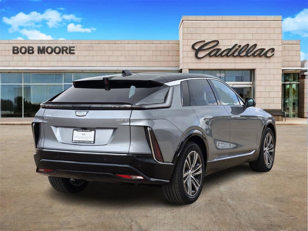 2025 Cadillac Lyriq Luxury photo 7