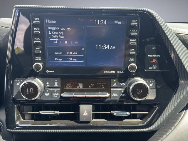 2022 Toyota Highlander XSE photo 17