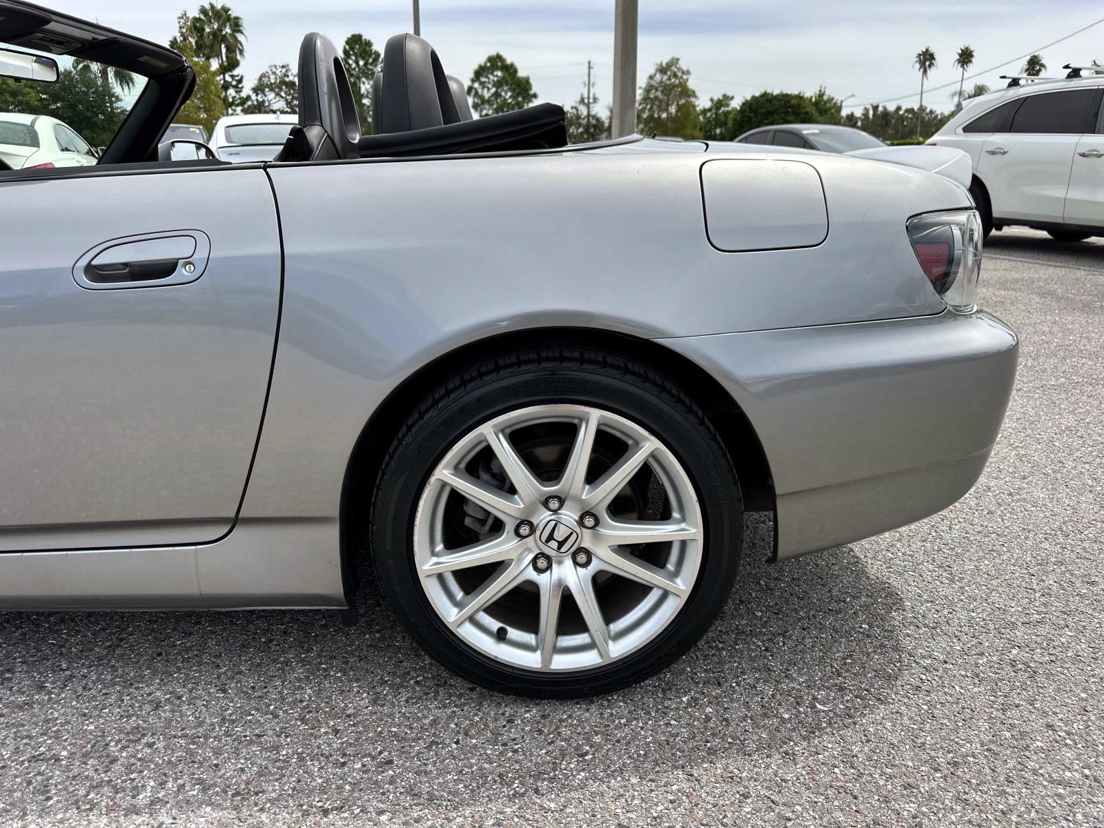 2004 Honda S2000 Base photo 10