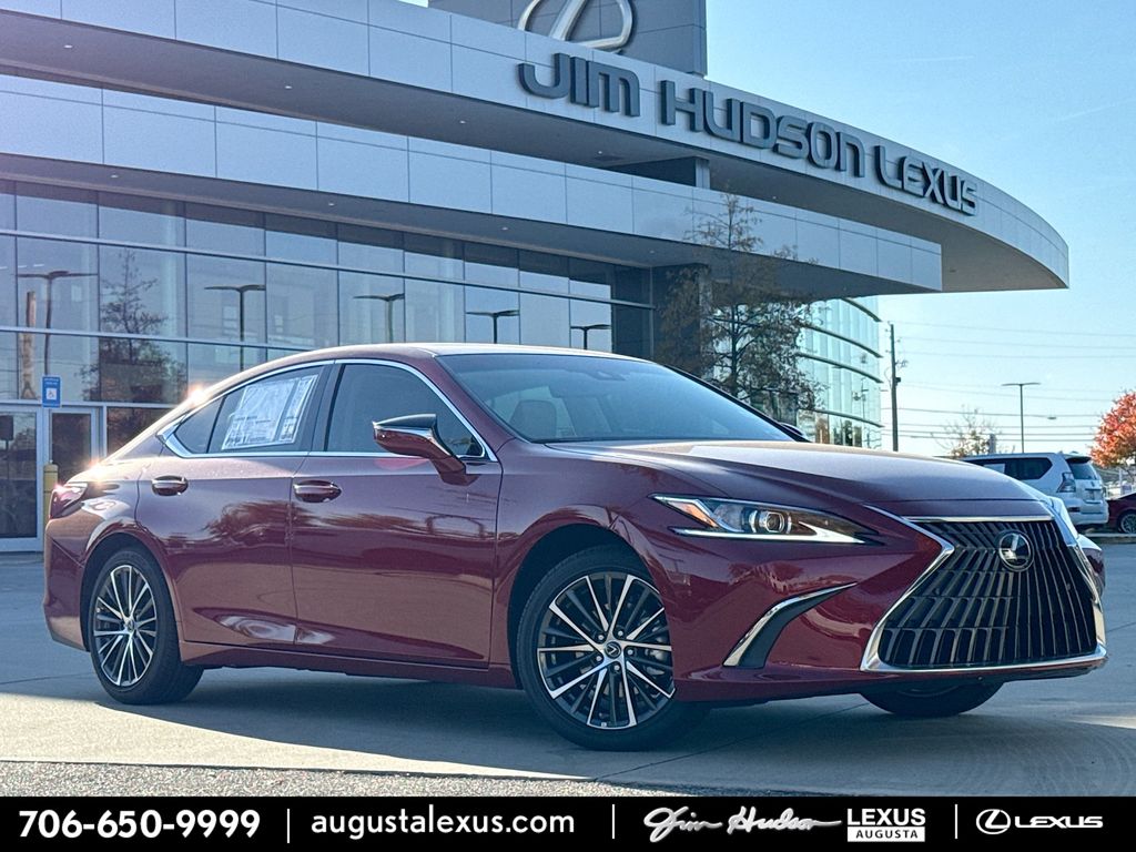 2025 Lexus ES 350's photo