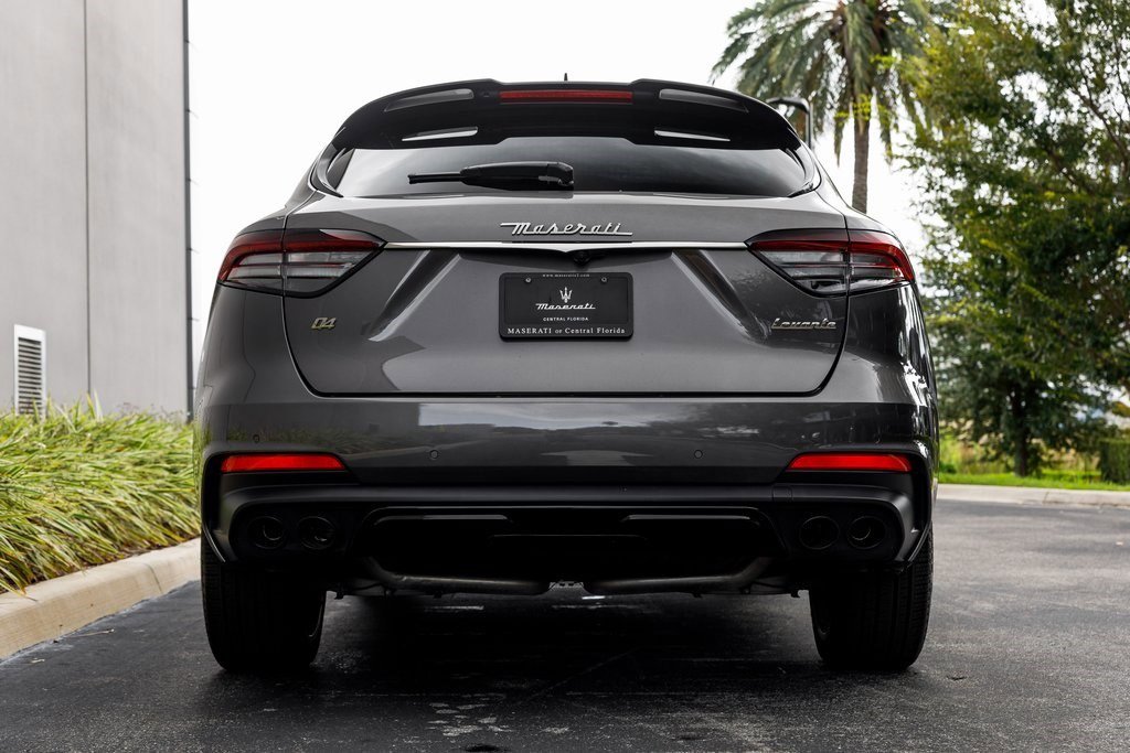 2021 Maserati Levante GranSport photo 4