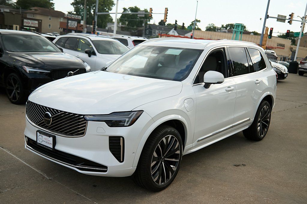 2026 VOLVO XC90 - Image 5
