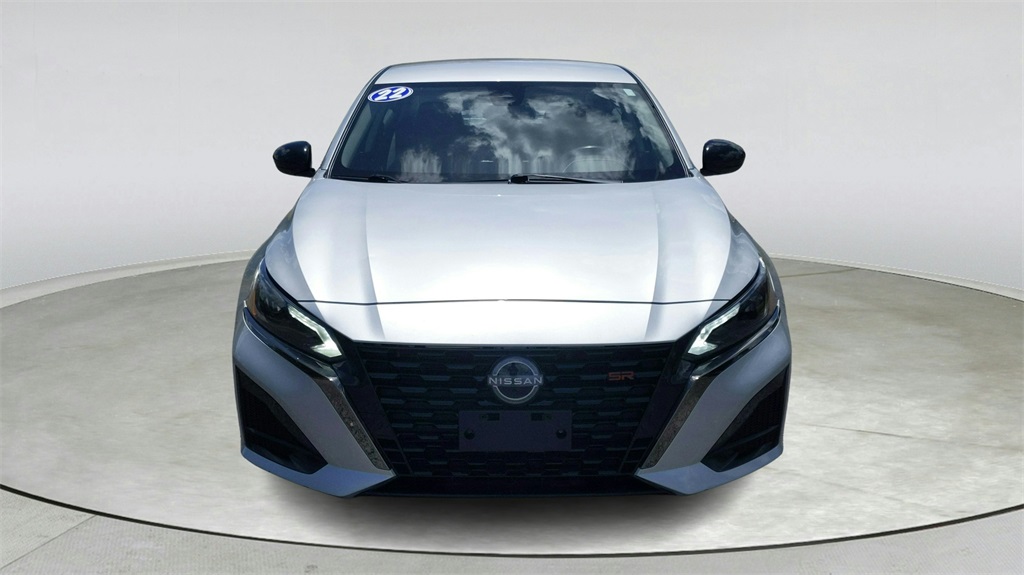 2023 Nissan Altima 2.5 SR photo 2