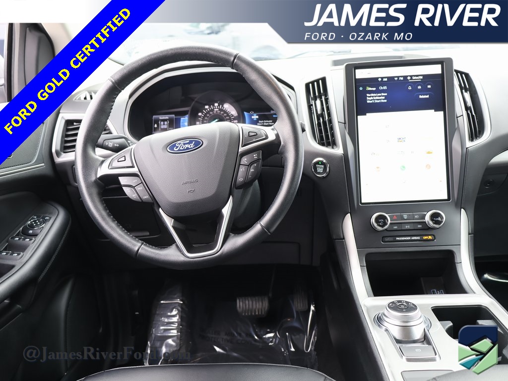 2024 Ford Edge SEL photo 18