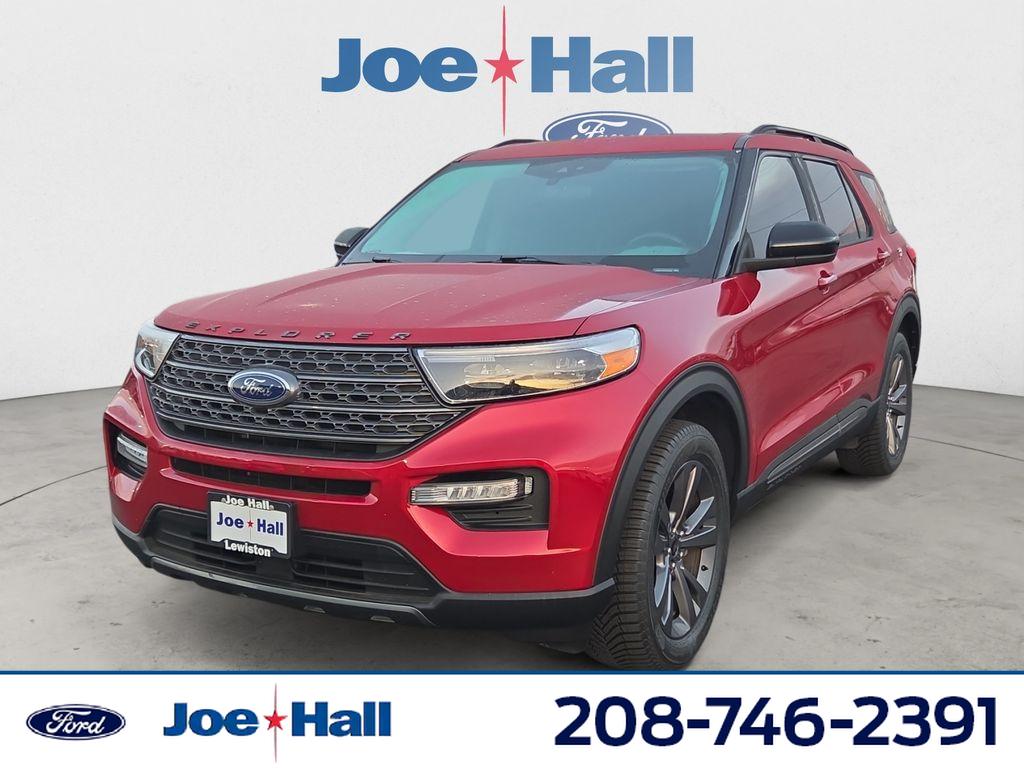 2022 Ford Explorer XLT's photo