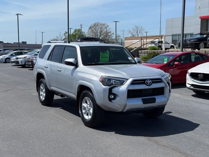 2024 Toyota 4Runner SR5's photo