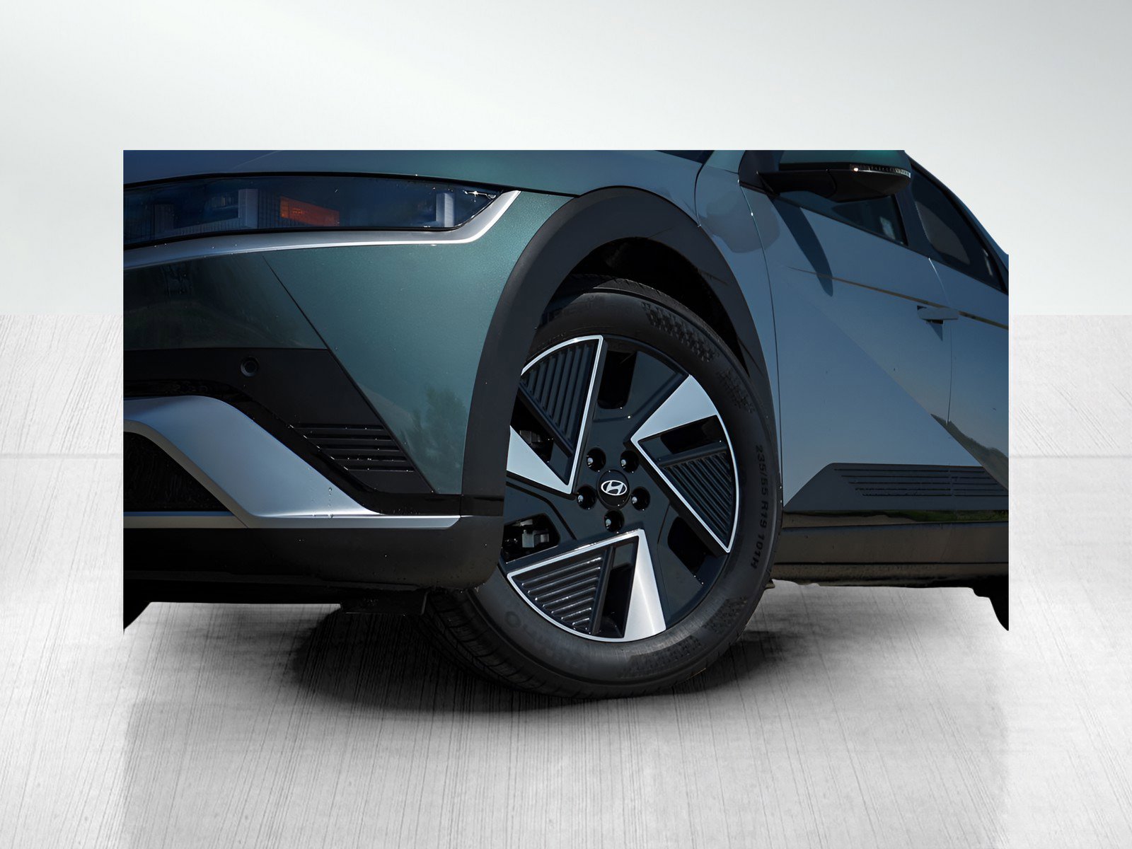 2025 Hyundai Ioniq 5 SEL photo 5