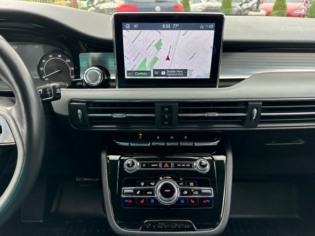 2021 Lincoln Corsair Standard photo 28