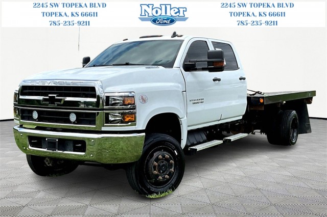 Pre-Owned 2022 Chevrolet Silverado 4500HD Work Truck 4WD