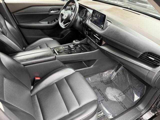 2023 Nissan Rogue SV photo 19