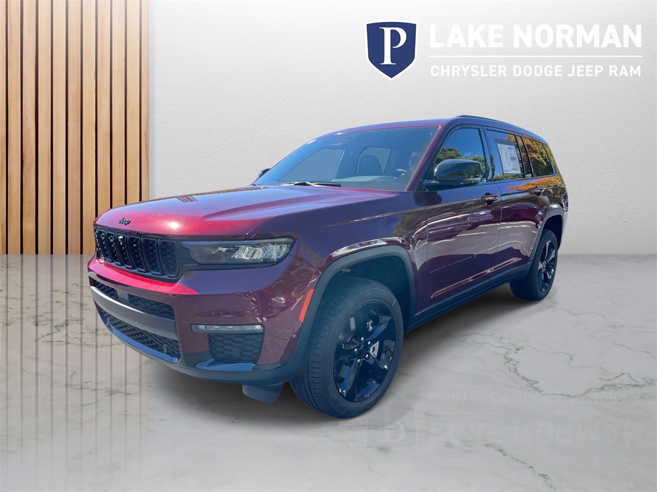 2025 Jeep Grand Cherokee Limited photo 2