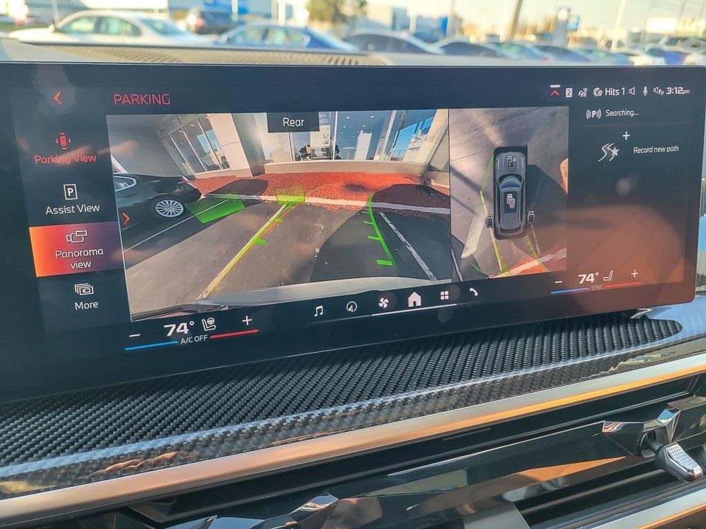 2025 BMW X5 - Image 13