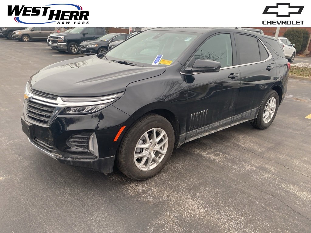2024 Chevrolet Equinox LT's photo